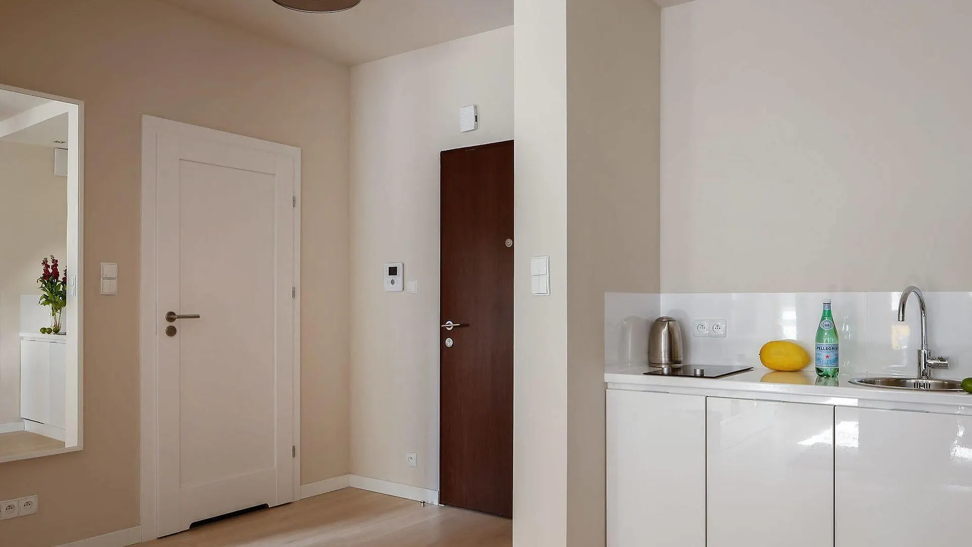 Chopin Apartments - Capital Warsaw Poland